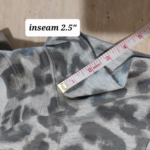 Lucky Brand Grey Leopard Print Small Drawstring Comfy Loungewer Sweat Shorts - Picture 8 of 12